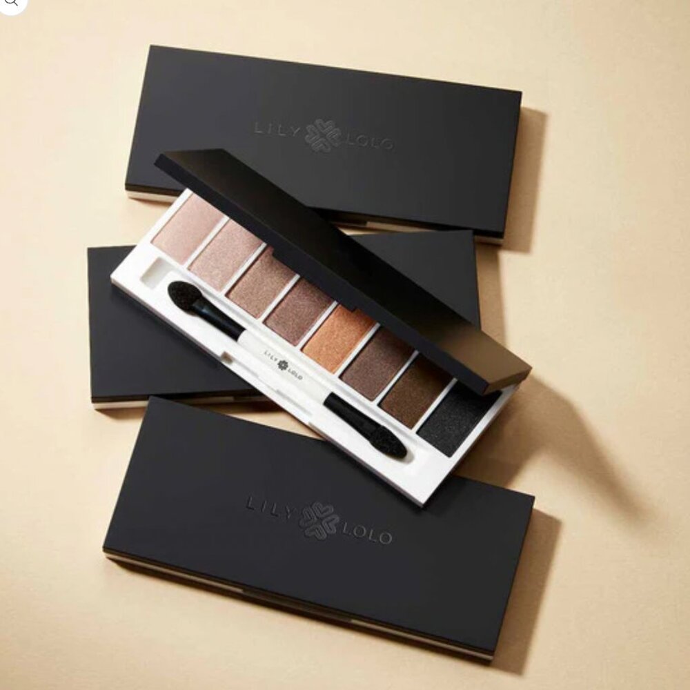 Lily Loly Smoke & Mirrors Eyeshadow Palette